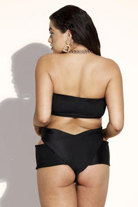 Michaela Bottom: Black